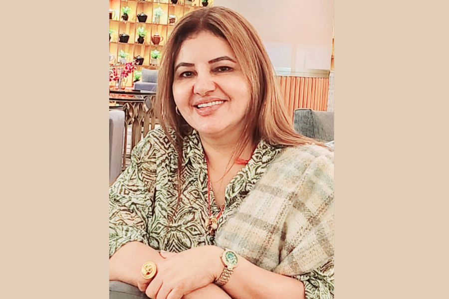 Dr. Nuzarath Jahan